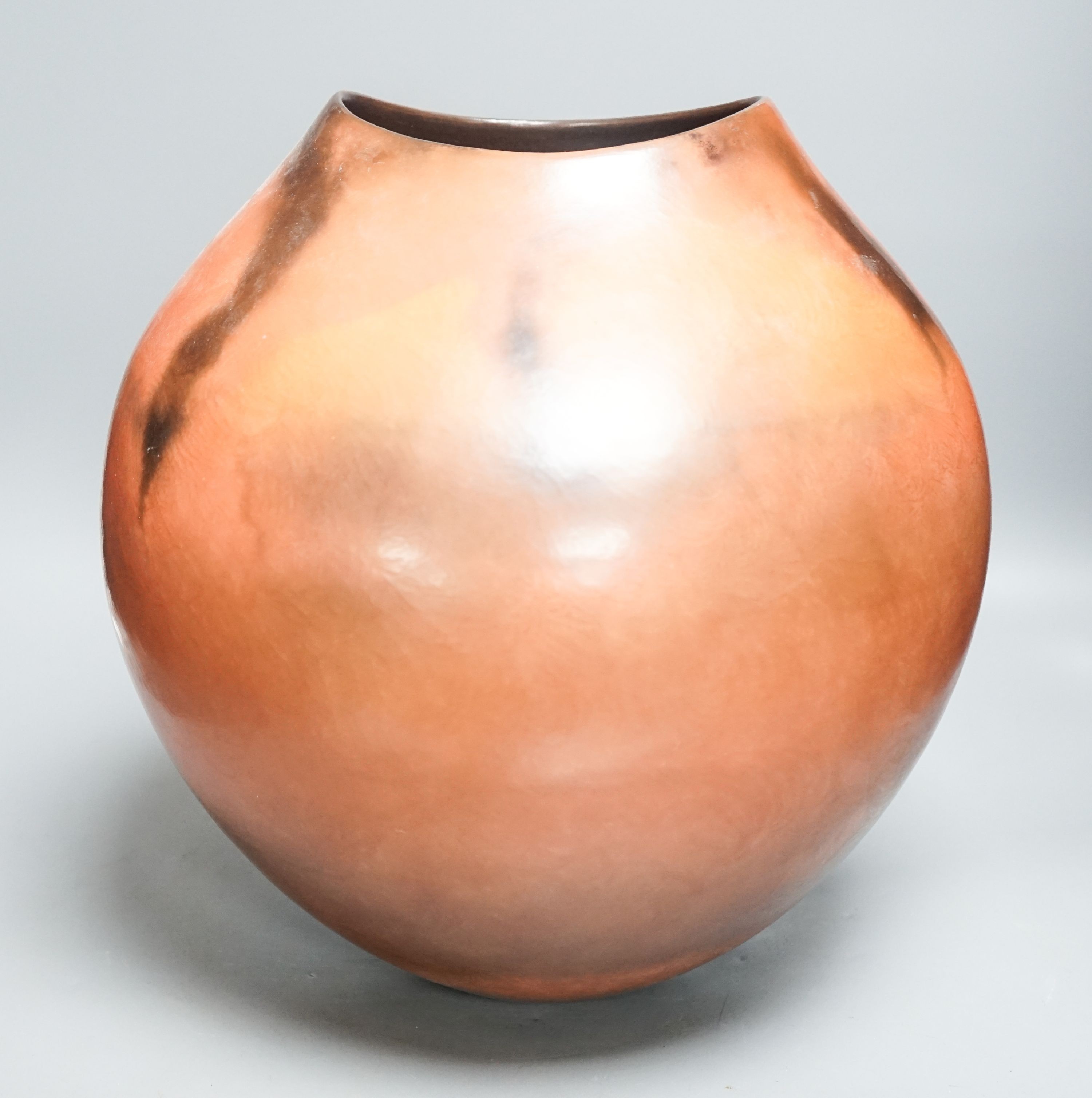 Gabrielle Koch (German, b.1948), a large burnished earthenware vase 35cm
